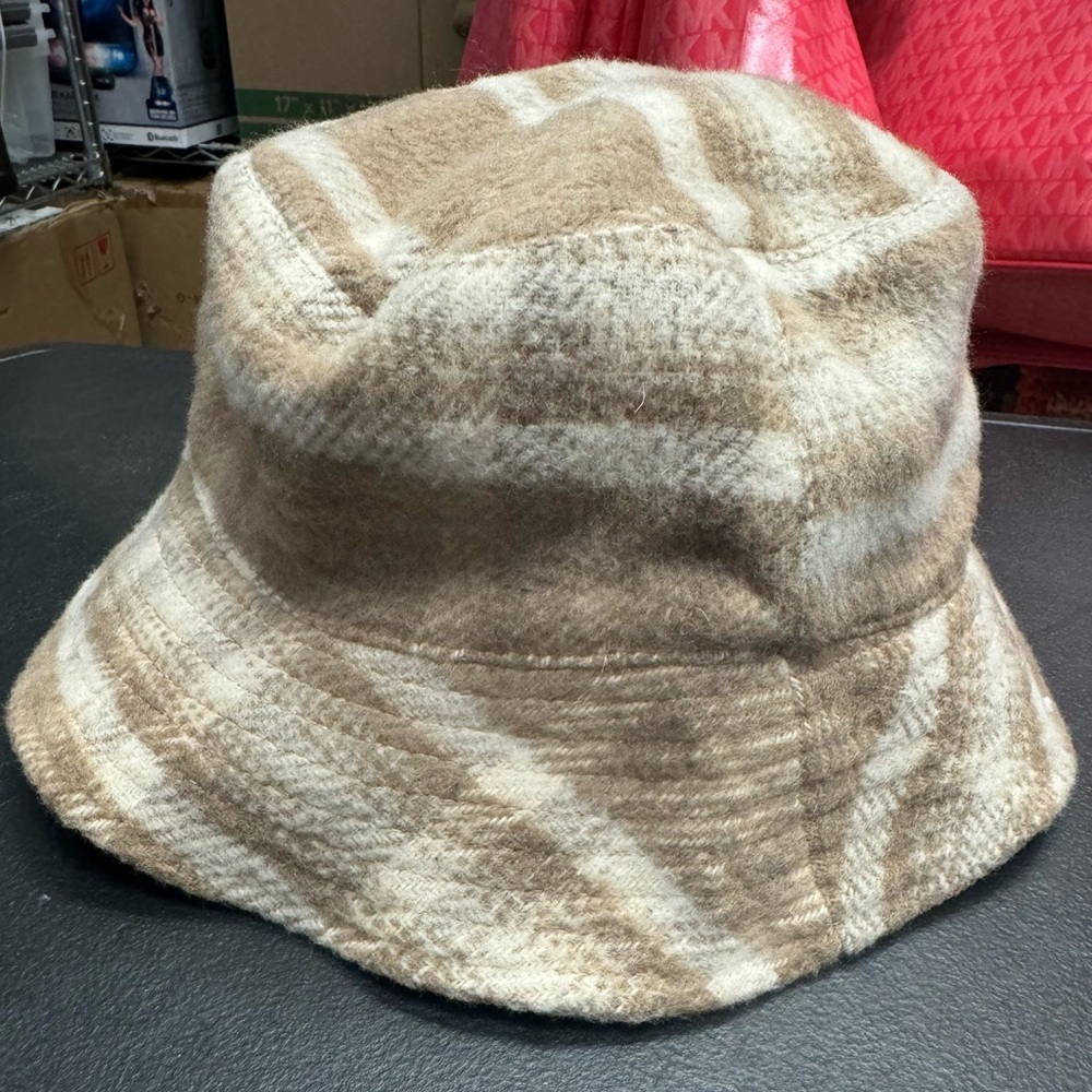JENNI Women S Reversible Corduroy Bucket Hat Light Brown